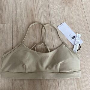 ALO airlift Bra in color Sand